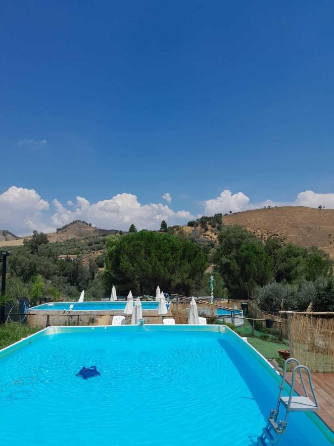 Villarosa Villa Parco Morello Piano Terra מראה חיצוני תמונה